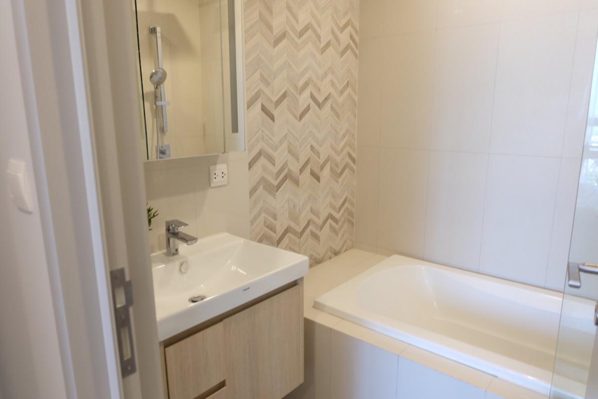 Oka Haus Sukhumvit 36, 1 bed condo in Sukhumvit, Bangkok — photo 8