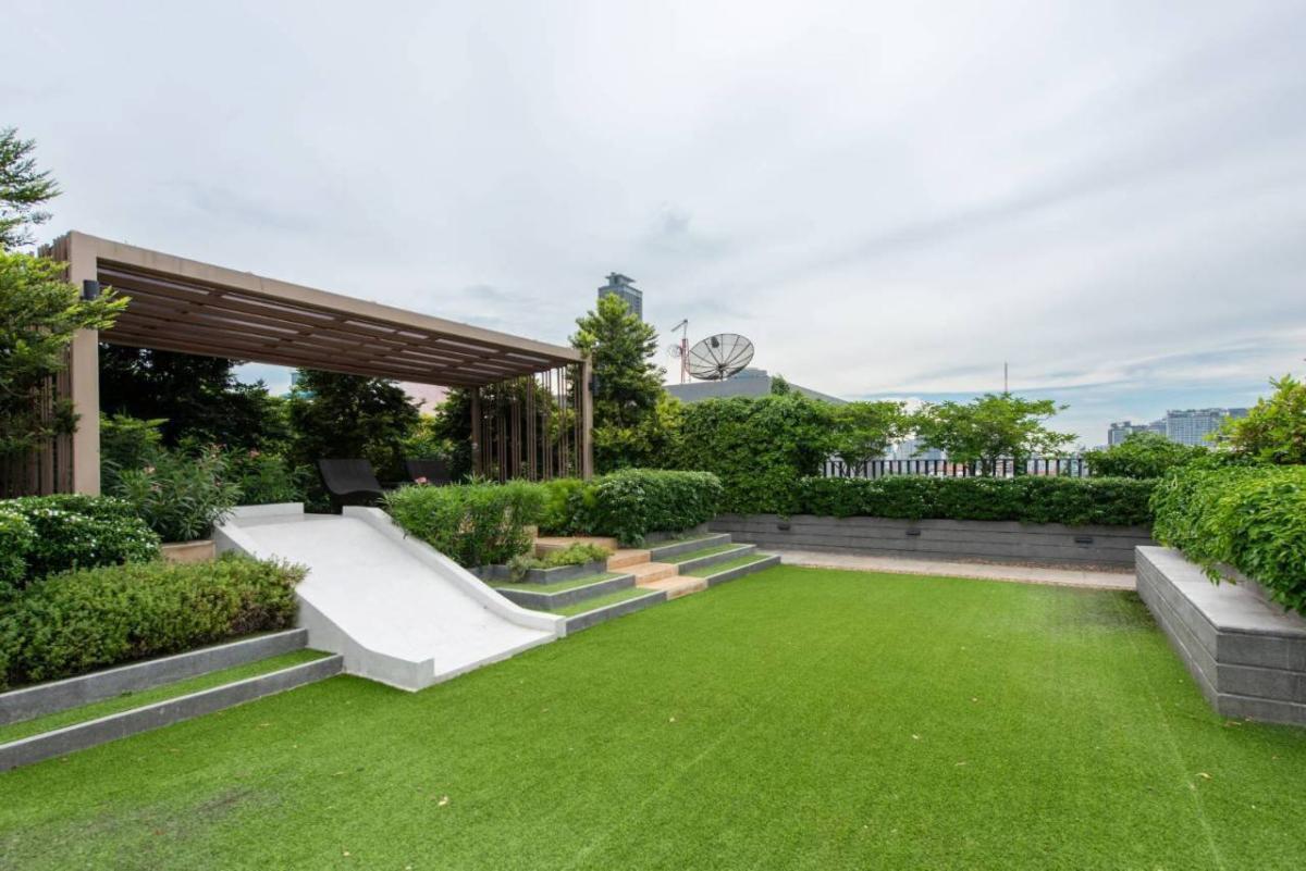 Lloyd Soonvijai - Thonglor, 2 bed condo in Rama 9, Bangkok — photo 19