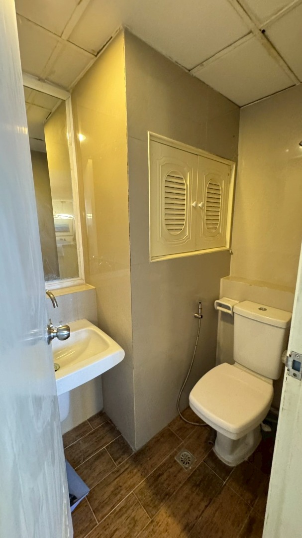 Tai Ping Tower, 2 bed condo in Sukhumvit, Bangkok — photo 11