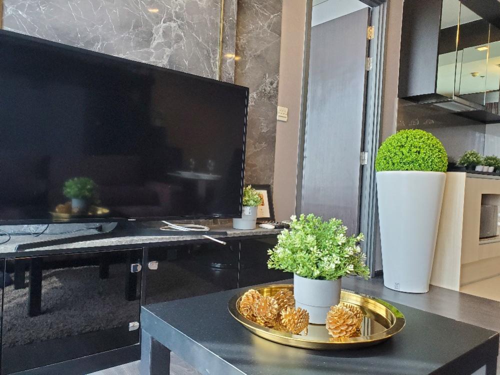 Edge by Sansiri Sukhumvit 23, 1 bed condo in Sukhumvit, Bangkok — photo 2