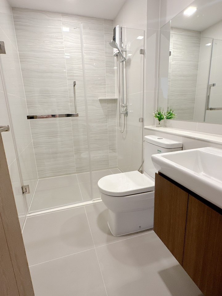 Life Phahol - Ladprao, 2 bed condo in Lat Phrao Early, Bangkok — photo 8