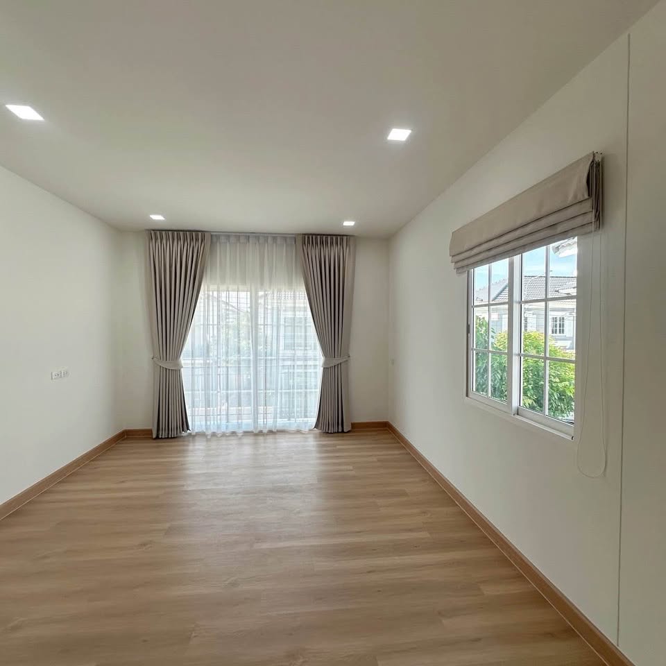 Golden Neo Sukhumvit-LaSalle, 4 bed house in Thepharak, Bangkok — photo 6