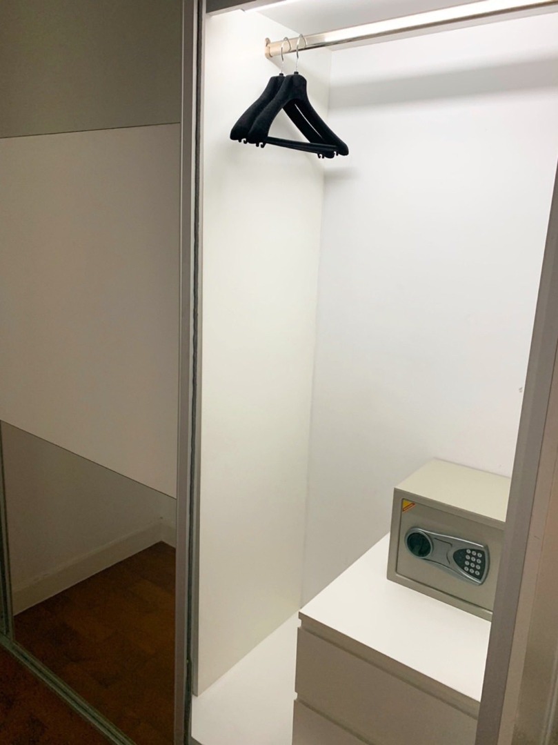 Siri Residence Sukhumvit 24, 1 bed condo in Sukhumvit, Bangkok — photo 6