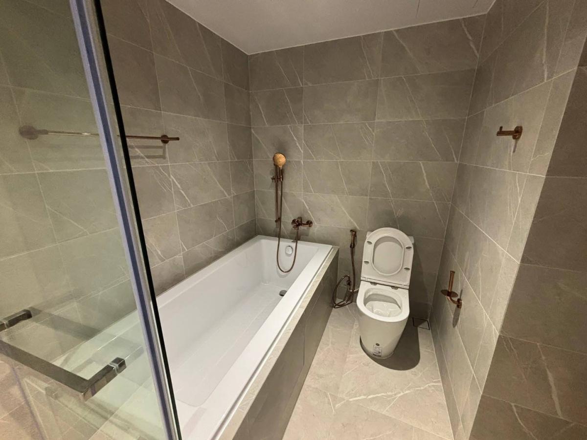Chapter Thonglor 25, 2 bed condo in Sukhumvit, Bangkok — photo 6