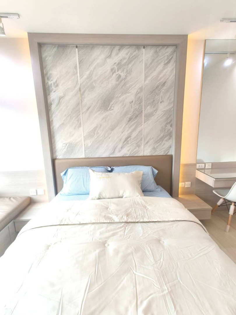 Life Asoke, 2 bed condo in Rama 9, New Phetchaburi, RCA, Din Daeng, Suan Luang Research Center, Khlong Toei Nuea, Bangkok