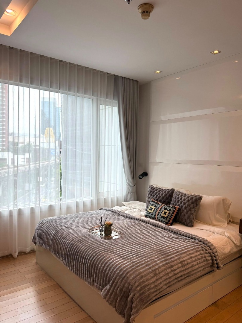 Siri at Sukhumvit, 2 bed condo in Sukhumvit, Bangkok — photo 6