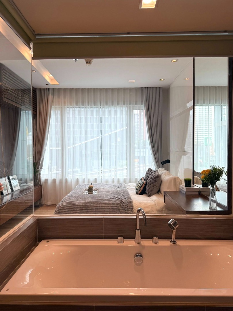 Siri at Sukhumvit, 2 bed condo in Sukhumvit, Bangkok — photo 7