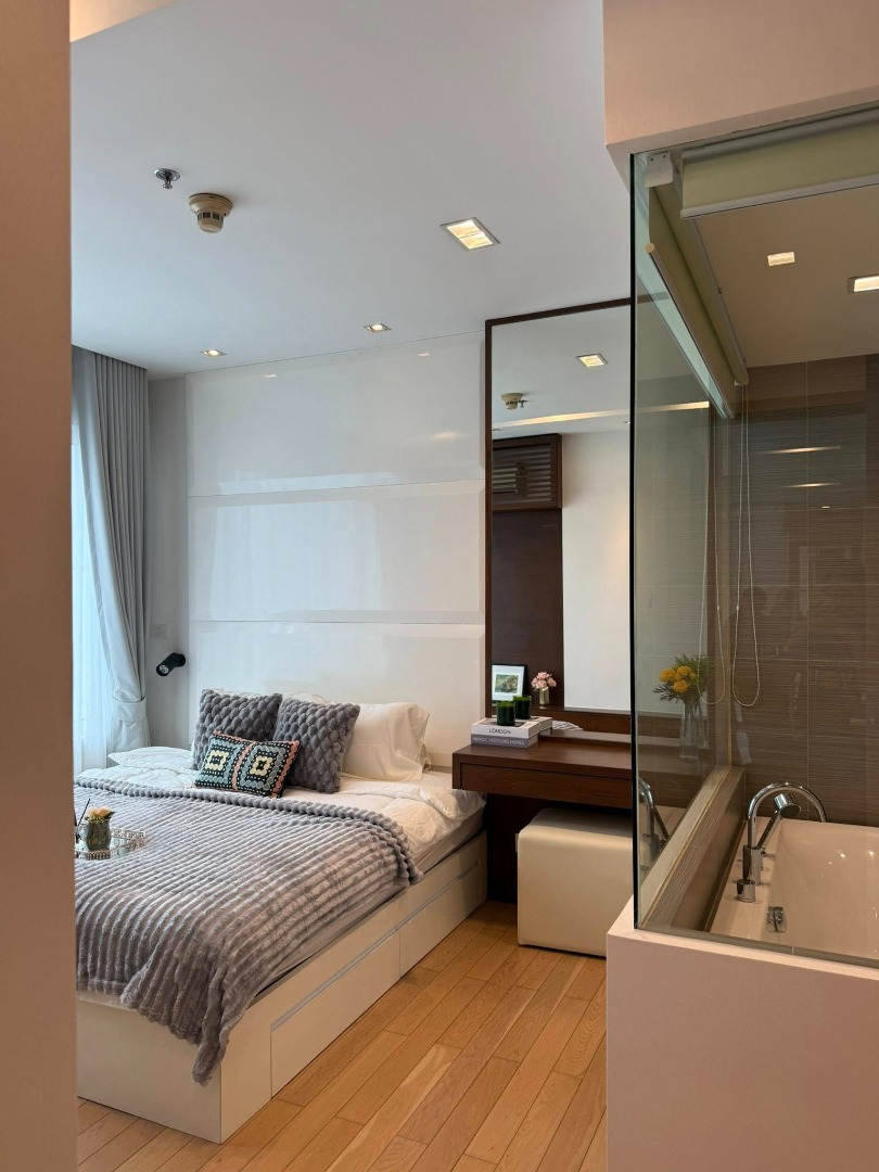 Siri at Sukhumvit, 2 bed condo in Sukhumvit, Bangkok — photo 8
