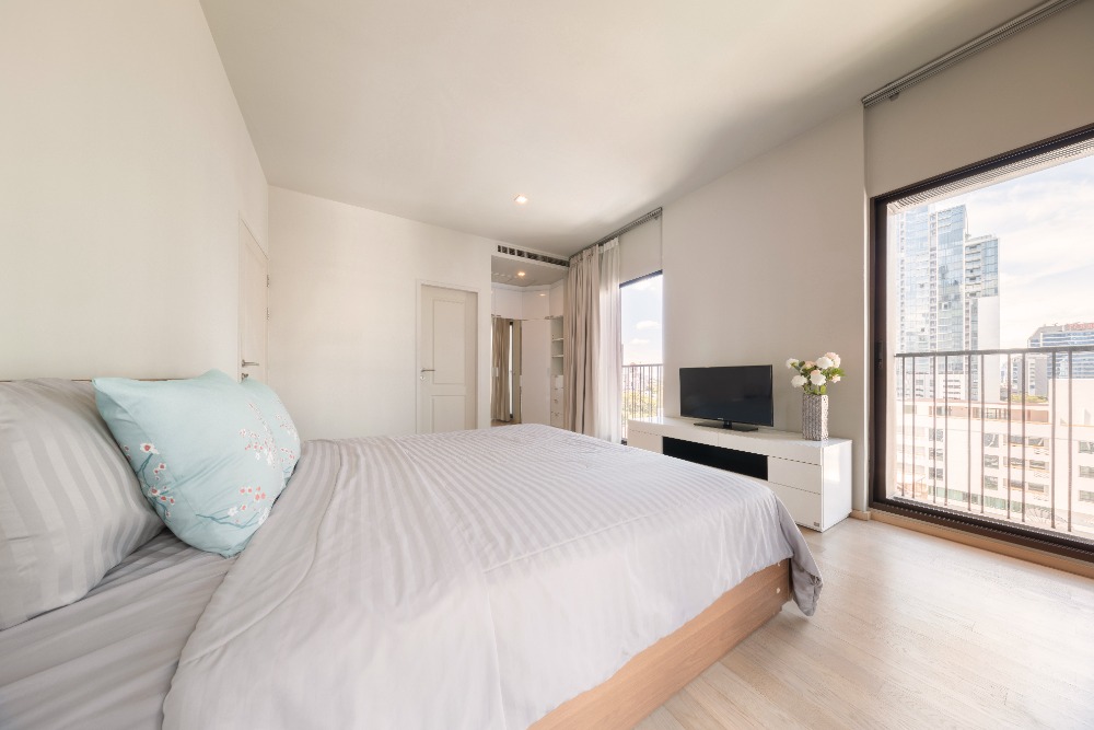 Noble Refine, 1 bed condo in Sukhumvit, Bangkok — photo 6