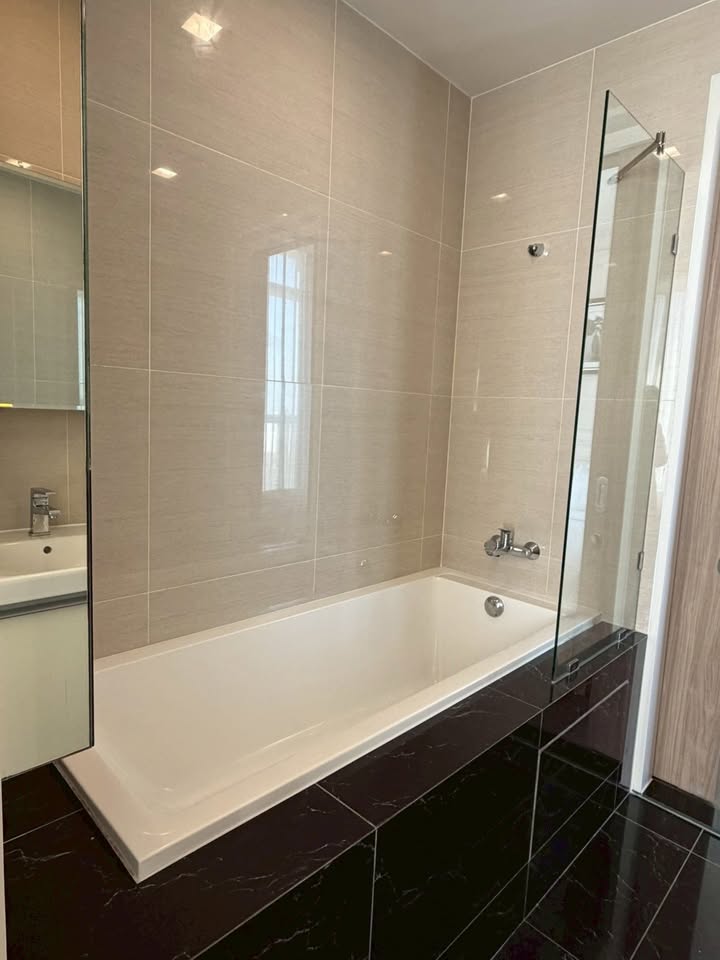 Condo Park Origin Phrom Phong, 2 bed condo in Sukhumvit, Bangkok — photo 7