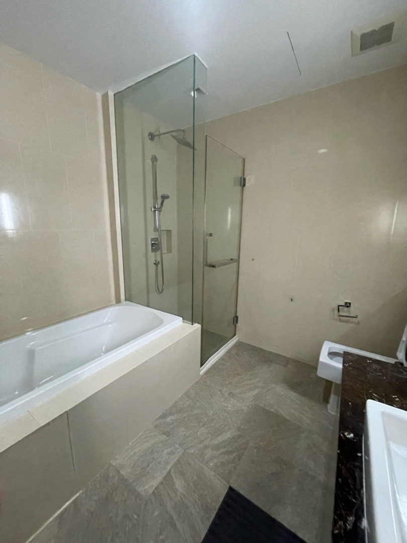 Hyde Sukhumvit 13, 2 bed condo in Nana North, Bangkok — photo 10