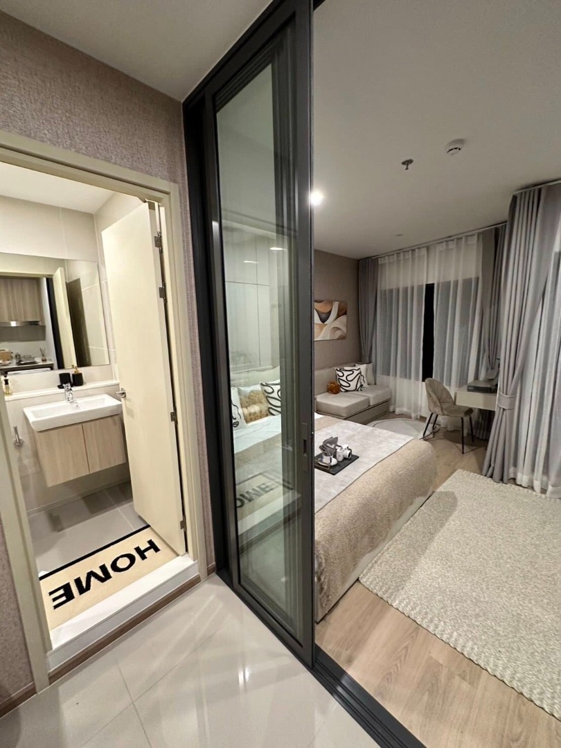 Life Rama 4 - Asoke, 1 bed condo in Khlong Toei, Bangkok — photo 2
