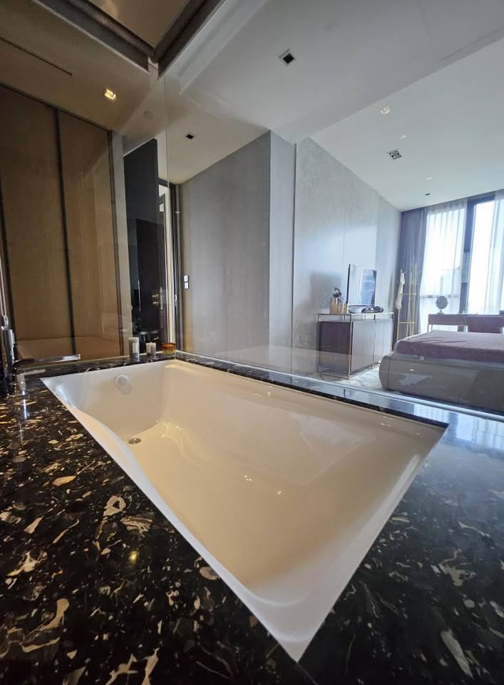 Beatniq Sukhumvit 32, 2 bed condo in Sukhumvit, Bangkok — photo 14