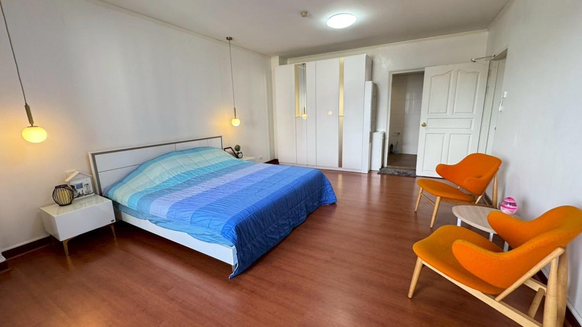 Srivara Mansion 1, 3 bed condo in Ratchadaphisek, Bangkok — photo 10