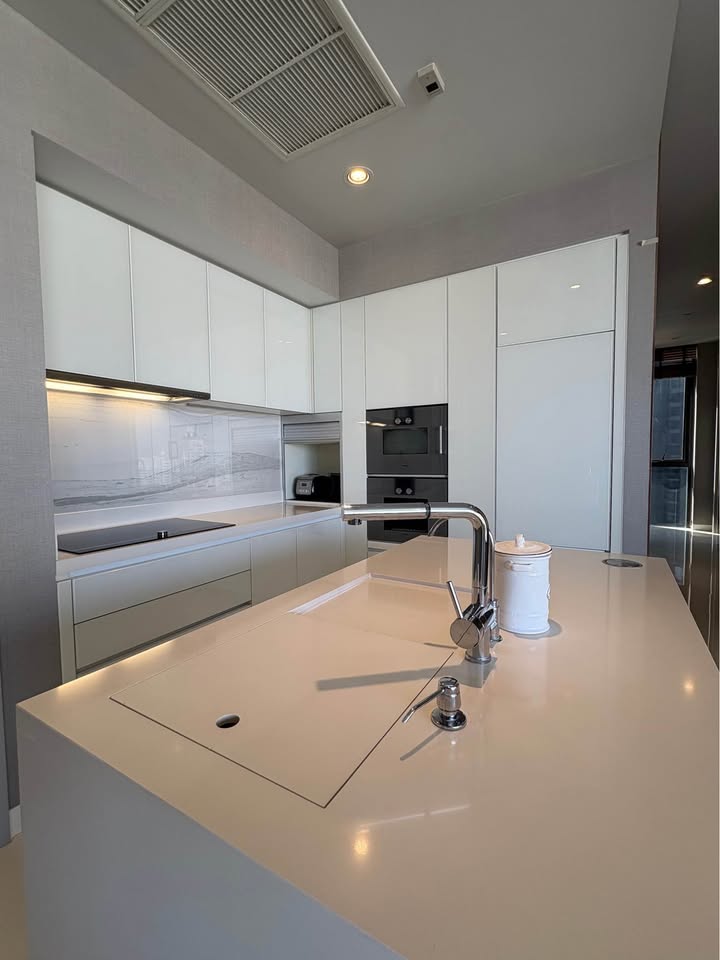 Vittorio Sukhumvit 39, 2 bed condo in Sukhumvit, Bangkok — photo 9