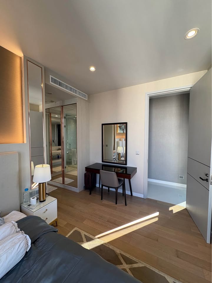 Vittorio Sukhumvit 39, 2 bed condo in Sukhumvit, Bangkok — photo 12