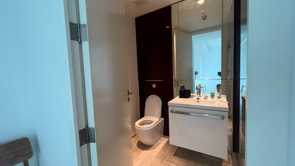 185 Ratchadamri, 2 bed condo in Wireless, Bangkok — photo 8