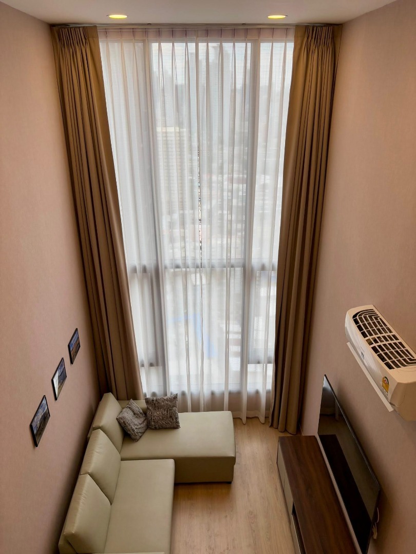 Life Rama 4 - Asoke, 1 bed condo in Khlong Toei, Kluai Nam Thai, Tha Ruea, Rama 4, Bangkok