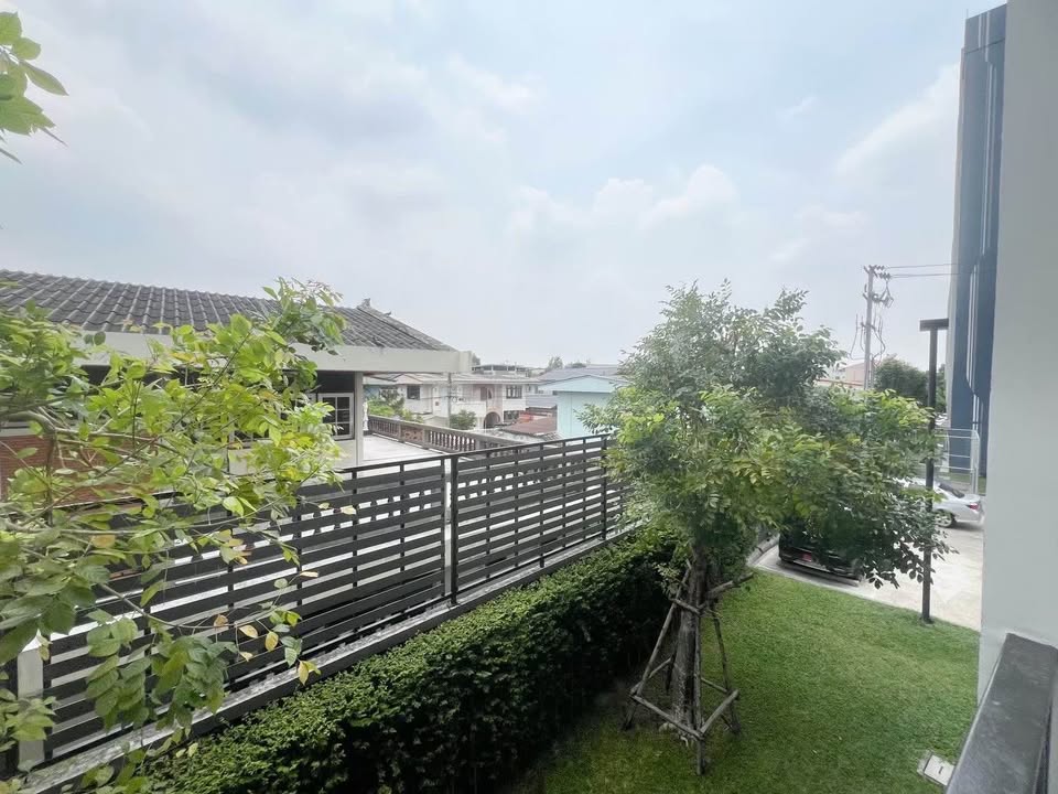 Chewathai Hallmark Ladprao - Chokchai 4, 1 bed condo in Lat Phrao Central, Bangkok — photo 11