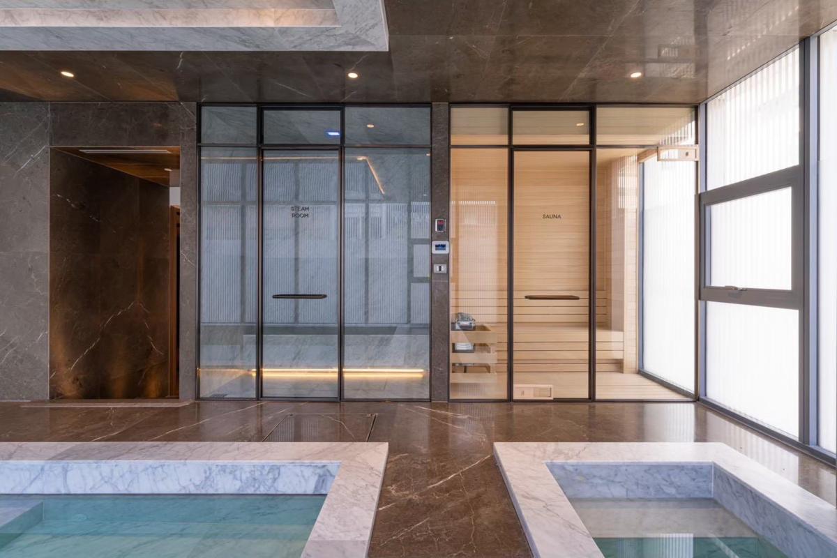 Scope Langsuan, 1 bed condo in Wireless, Bangkok — photo 18