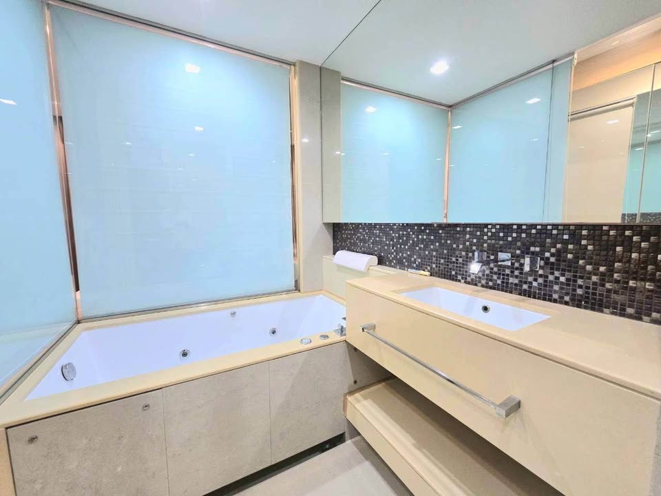 The Address Asoke, 1 bed condo in Rama 9, Bangkok — photo 9