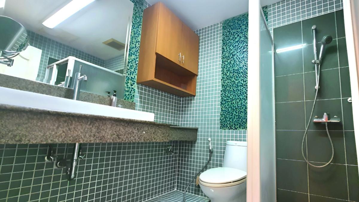 Bangkok River Marina, 3 bed condo in Taling Chan, Bangkok — photo 13