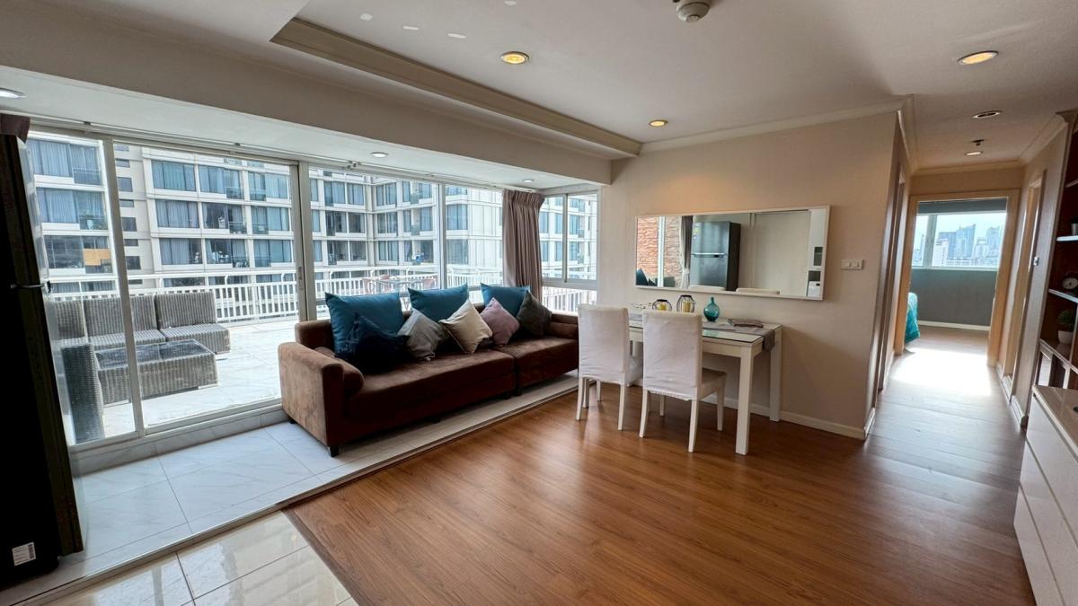 Grand Park View Asoke, 2 bed condo in Sukhumvit, Bangkok — photo 2