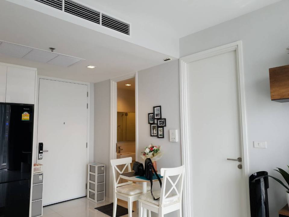 Nara 9 by Eastern Star, 1 bed condo in Sathon, Bangkok — photo 2