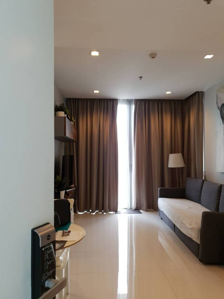 Nara 9 by Eastern Star, 1 bed condo in Sathon, Bangkok — photo 4