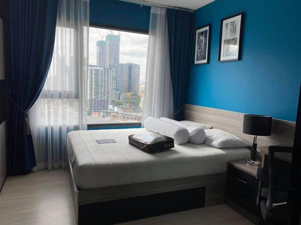 Life Asoke, 1 bed condo in Rama 9, Bangkok — photo 2