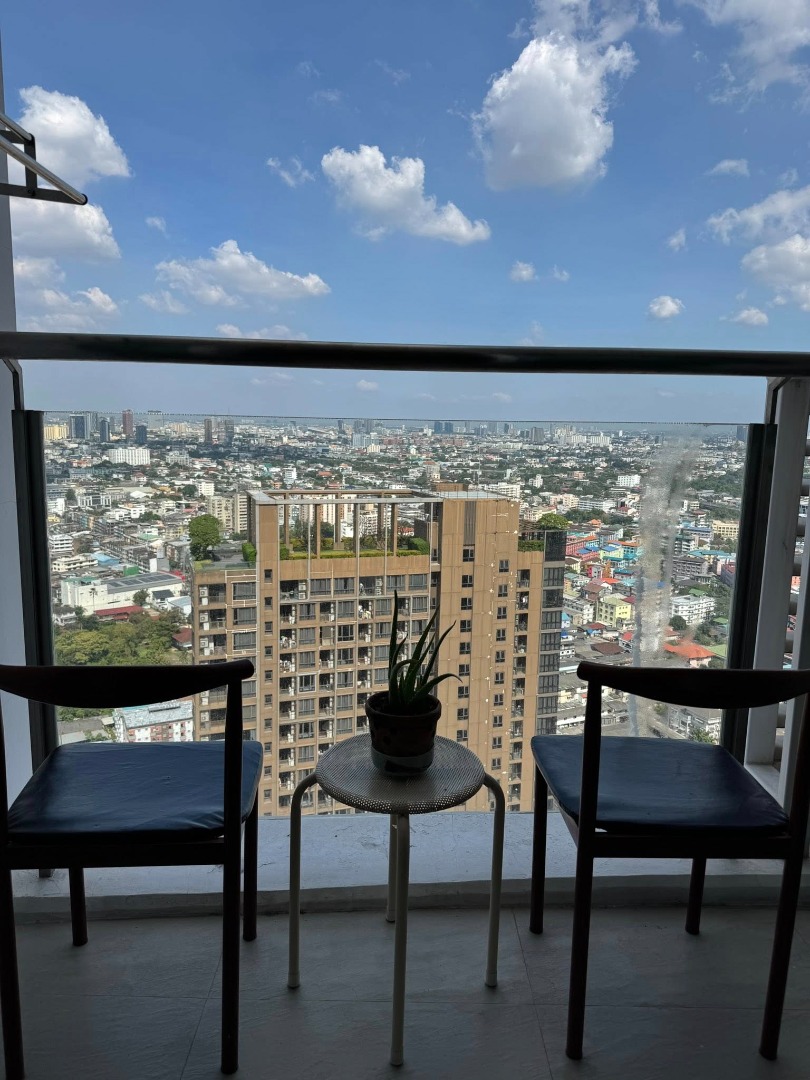 Skywalk and Weltz Residence, 1 bed condo in On Nut, Bangkok — photo 5