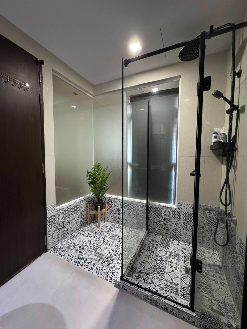 Skywalk and Weltz Residence, 1 bed condo in On Nut, Bangkok — photo 10