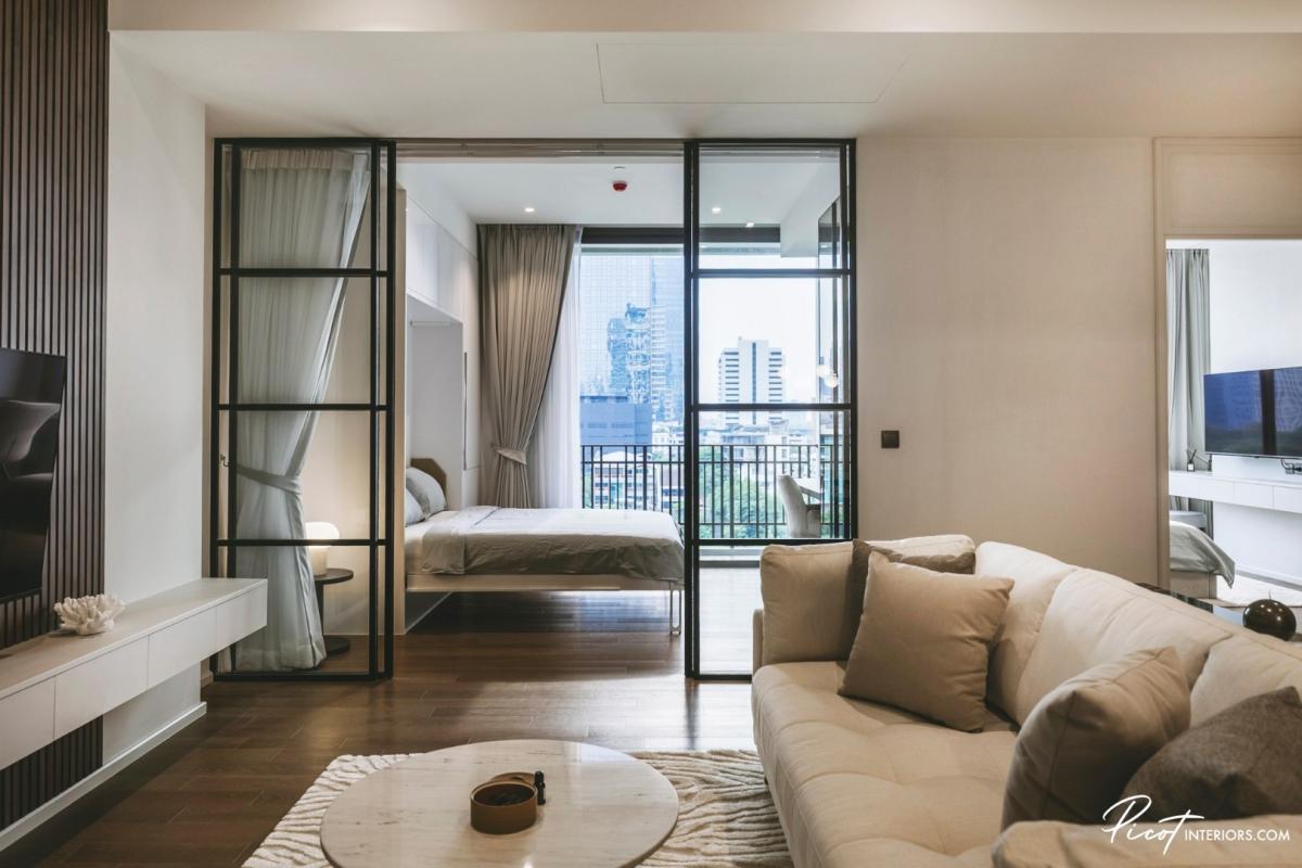 Muniq Langsuan, 2 bed condo in Wireless, Bangkok — photo 4