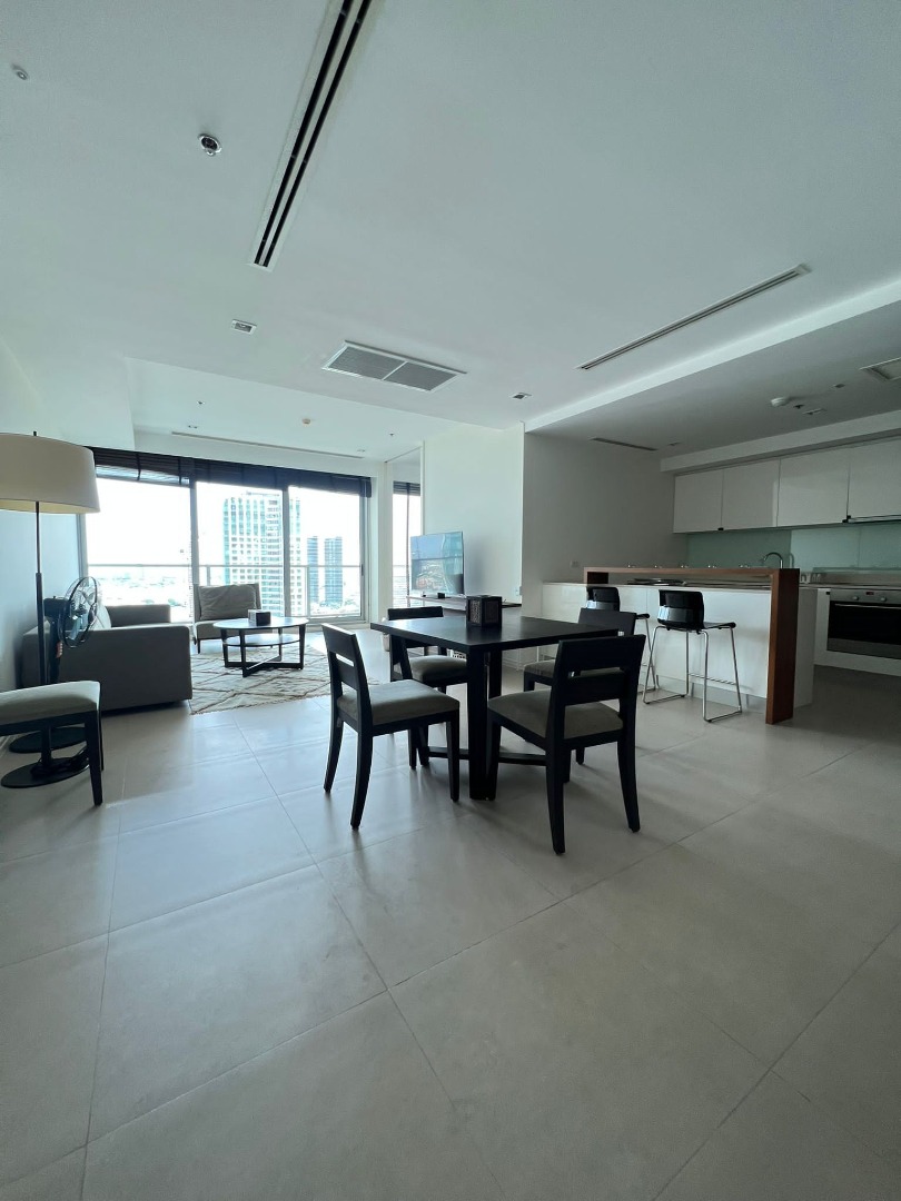 The River, 2 bed condo in Wongwian Yai, Bangkok — photo 4