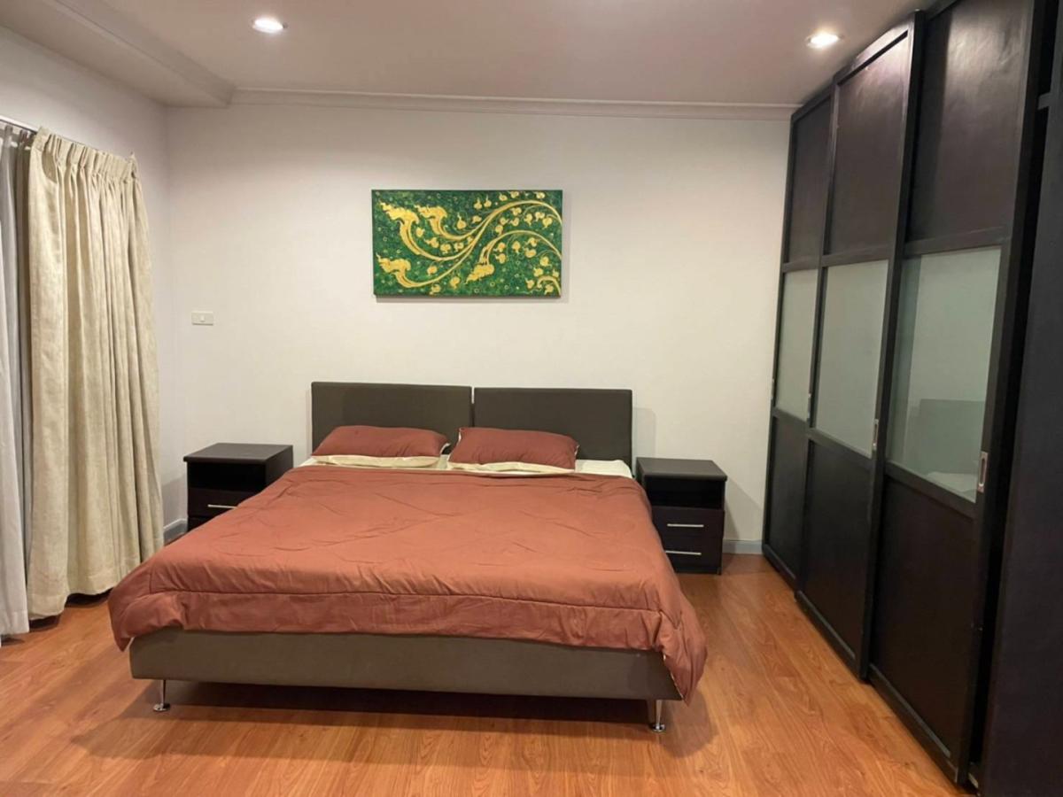 Grand Park View Asoke, 3 bed condo in Sukhumvit, Bangkok — photo 4