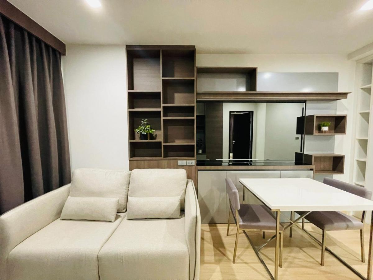 Skywalk and Weltz Residence, 1 bed condo in On Nut, Bangkok — photo 5