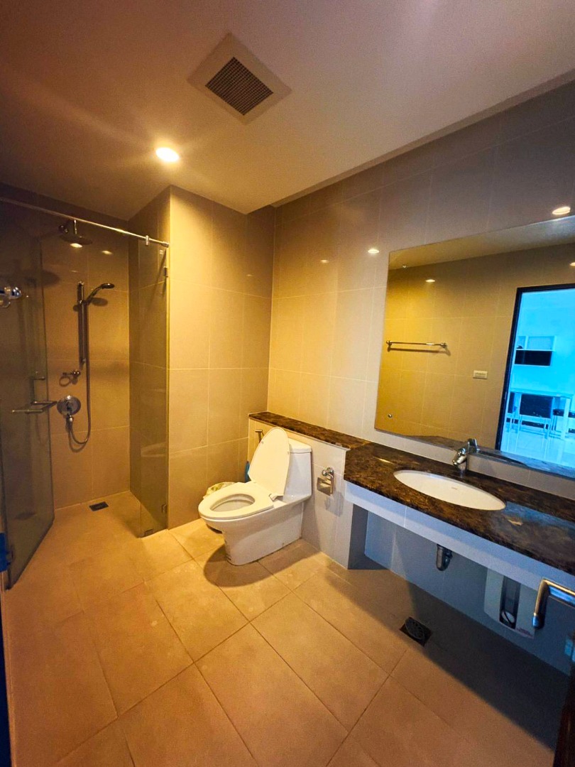 The Prime 11, 2 bed condo in Nana North, Bangkok — photo 12