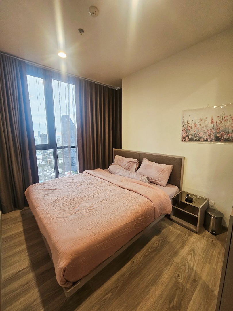 Oka Haus Sukhumvit 36, 2 bed condo in Sukhumvit, Bangkok — photo 5