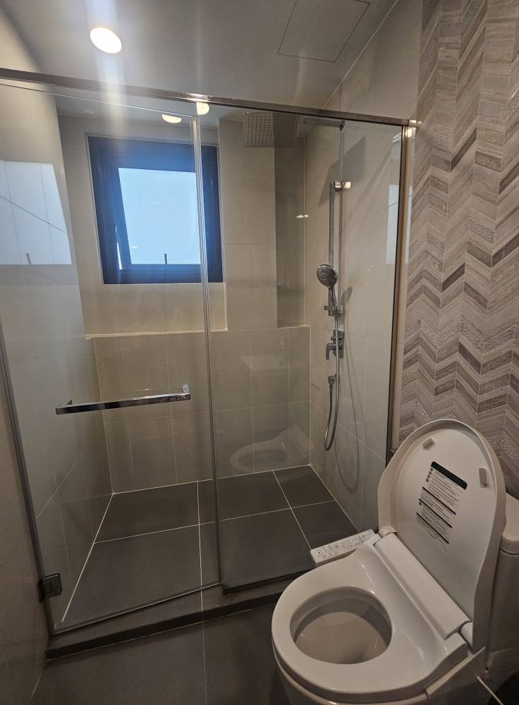 Oka Haus Sukhumvit 36, 2 bed condo in Sukhumvit, Bangkok — photo 7