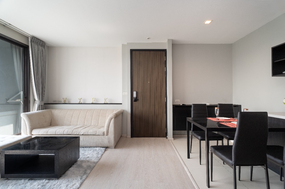 Rhythm Sukhumvit 44/1, 2 bed condo in On Nut, Bangkok — photo 12