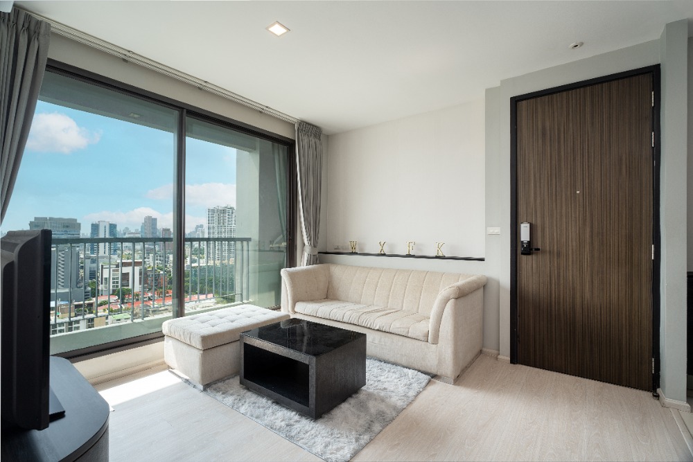 Rhythm Sukhumvit 44/1, 2 bed condo in On Nut, Bangkok — photo 13