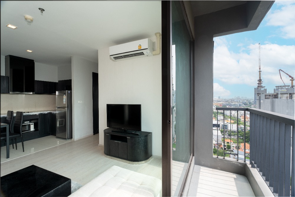 Rhythm Sukhumvit 44/1, 2 bed condo in On Nut, Bangkok — photo 14