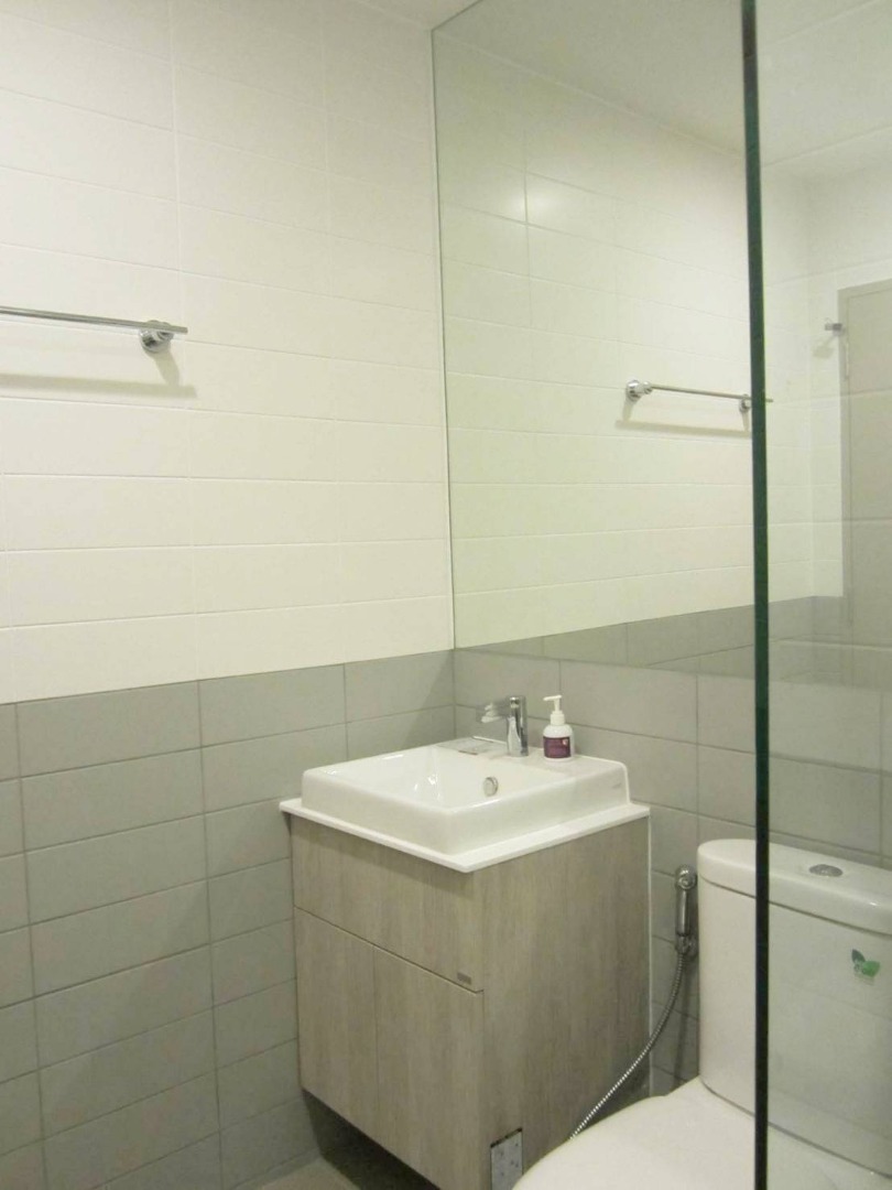 Ideo Mobi Sukhumvit (Sukhumvit 81), 2 bed condo in On Nut, Bangkok — photo 7
