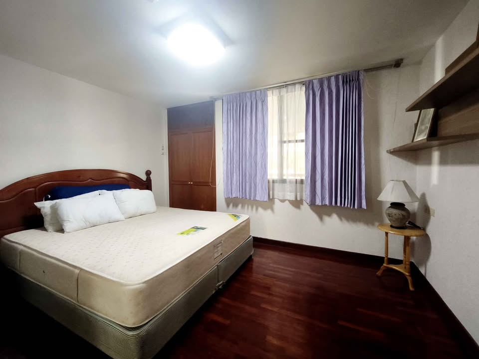 Baan Chan, 3 bed condo in Sukhumvit, Bangkok — photo 11