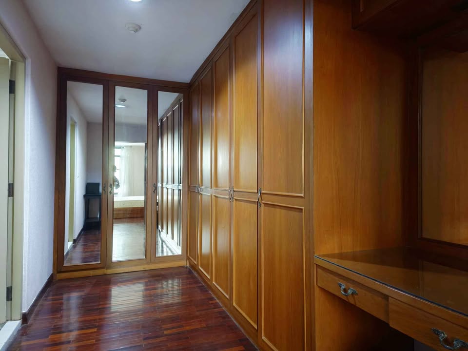 Baan Chan, 3 bed condo in Sukhumvit, Bangkok — photo 13