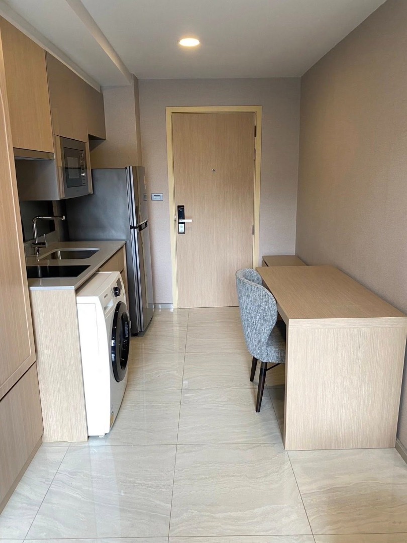 Walden Asoke, 1 bed condo in Sukhumvit, Bangkok — photo 6