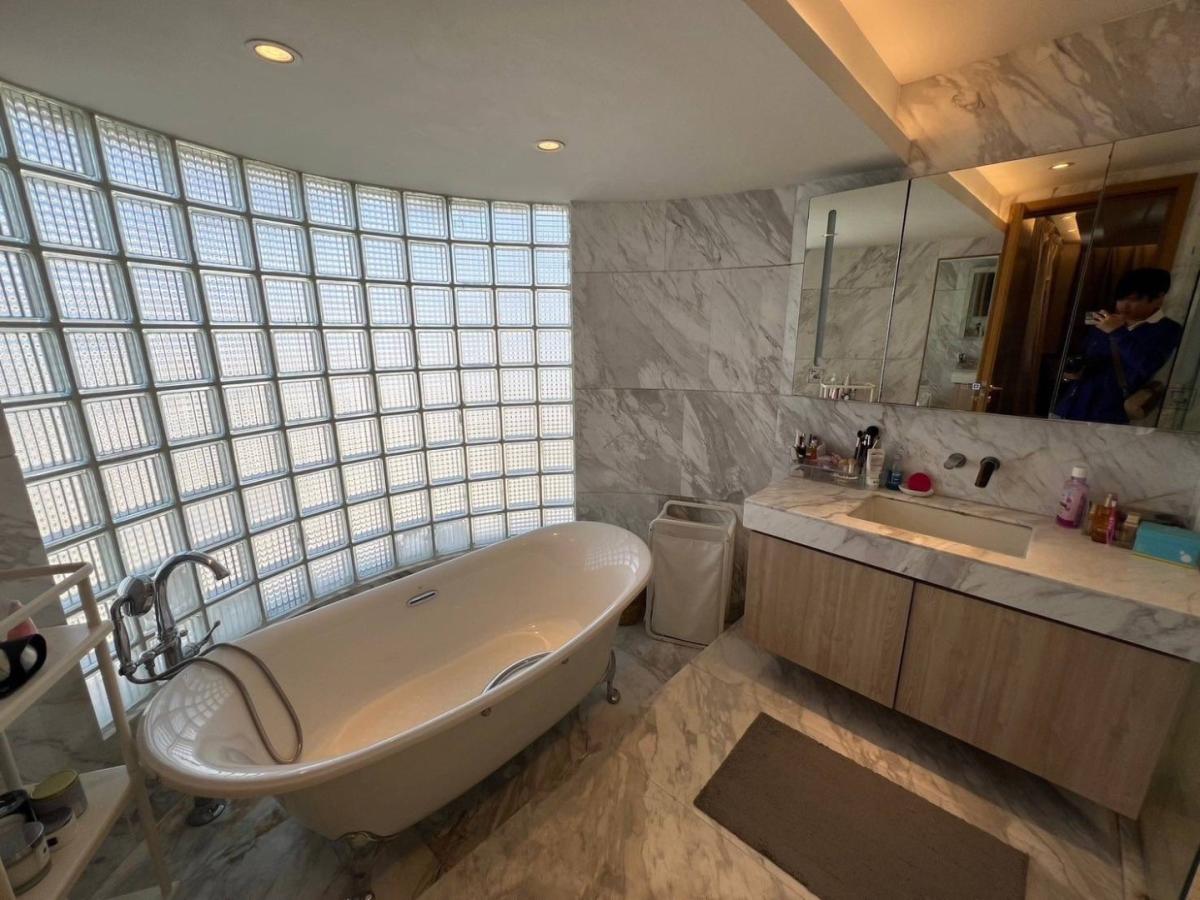 Le Raffine Sukhumvit 24, 3 bed condo in Sukhumvit, Bangkok — photo 16