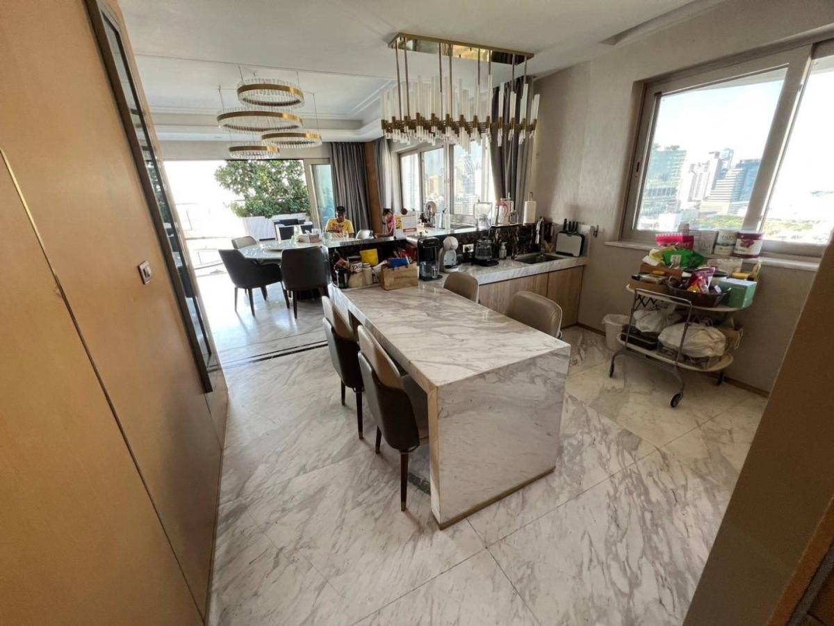 Le Raffine Sukhumvit 24, 3 bed condo in Sukhumvit, Bangkok — photo 5