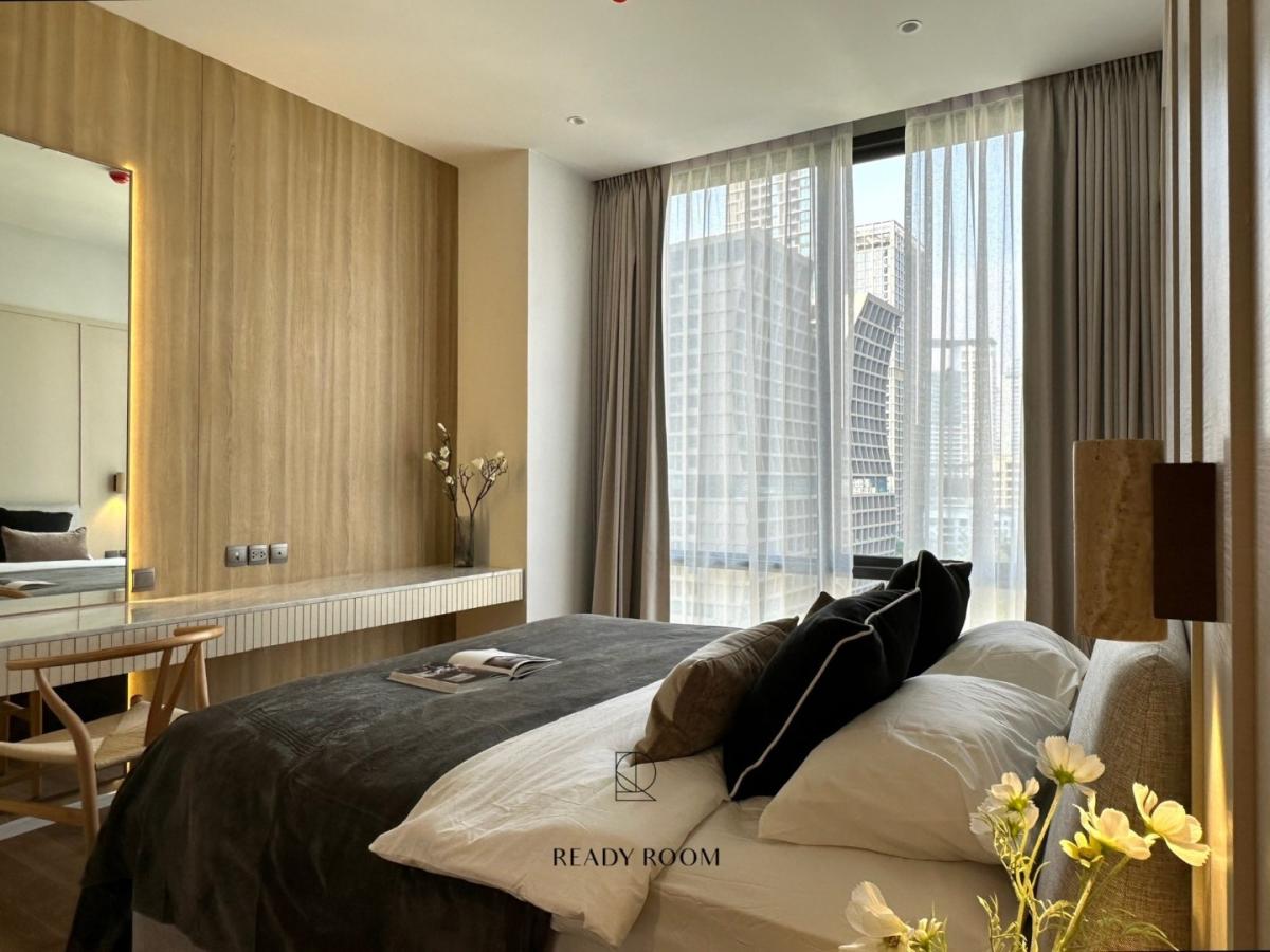 Muniq Langsuan, 1 bed condo in Wireless, Bangkok — photo 8