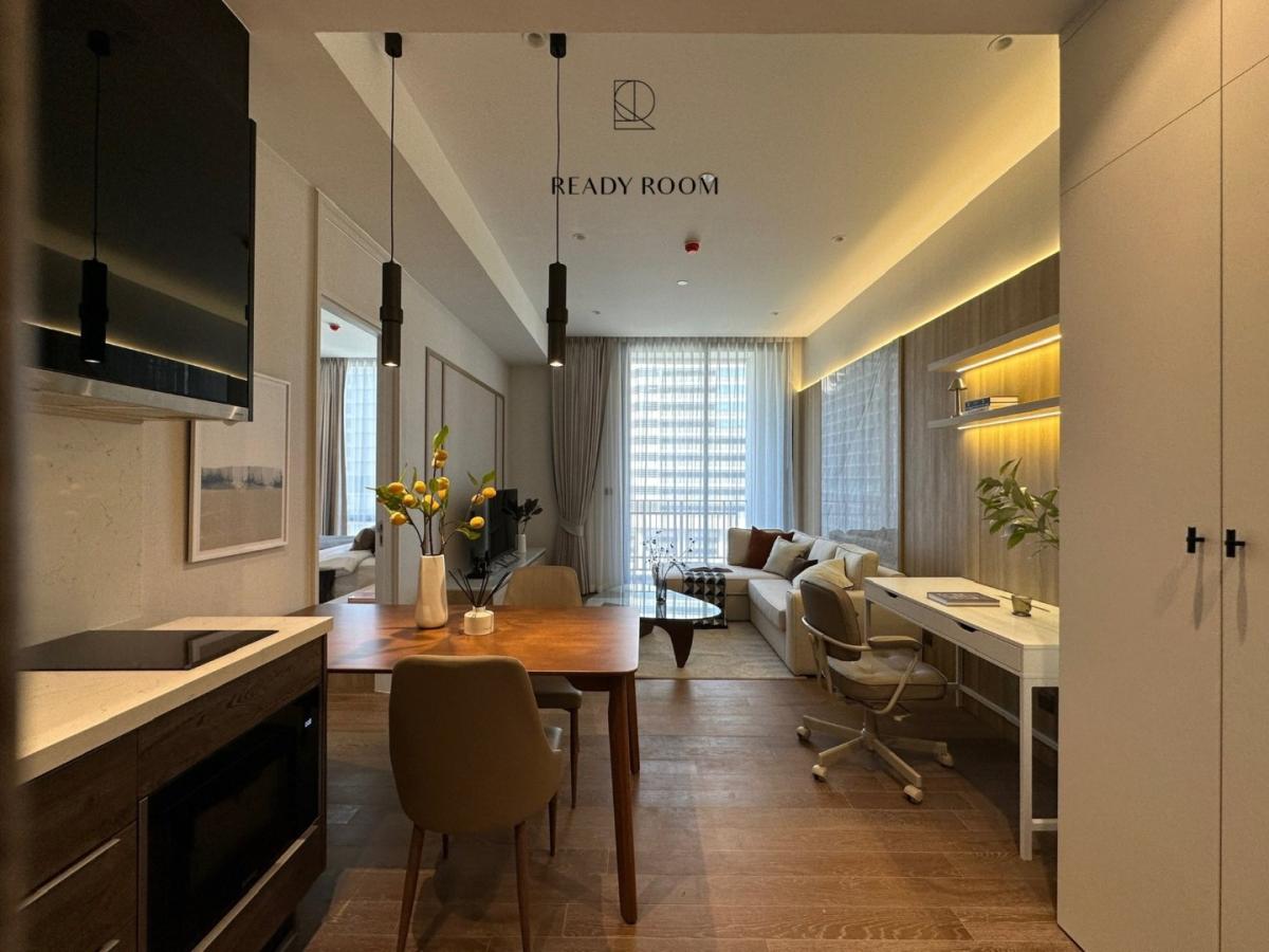Muniq Langsuan, 1 bed condo in Wireless, Bangkok — photo 5